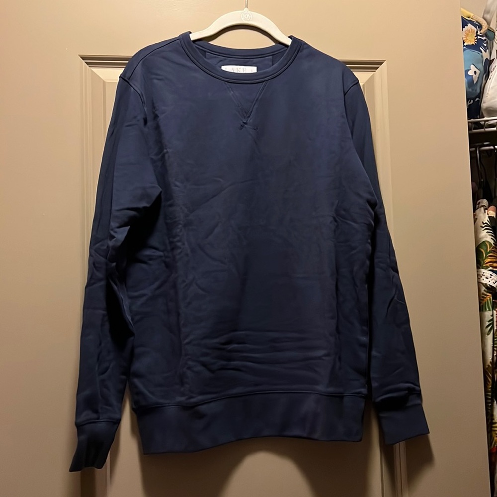 LAKE Sweatshirt